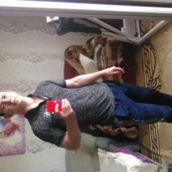 Парень, ищу взрослую женщину Парень, ищу взрослую женщину