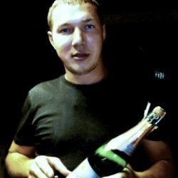 Парень, познакомлюсь с девушкой для нежного анального секса, также люблю удовлетворять орально Парень, познакомлюсь с девушкой для нежного анального секса, также люблю удовлетворять орально