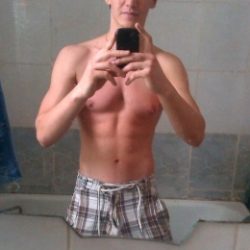 Инцест тема. Парень ищет девушку для вирта Инцест тема. Парень ищет девушку для вирта