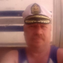 Парень предлагает ласки и вагинальный массаж с доставкой дамам и девушкам, без коммерции, в Тамбове Парень предлагает ласки и вагинальный массаж с доставкой дамам и девушкам, без коммерции, в Тамбове