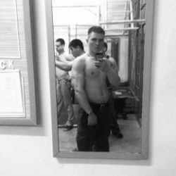 Парень, ищу прекрасную и обворожительную девушку для встреч и отдыха Парень, ищу прекрасную и обворожительную девушку для встреч и отдыха